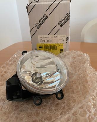 Faretto fendinebbia ant. dx Toyota C-HR.