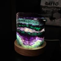 lampada in fluorite da tavolo