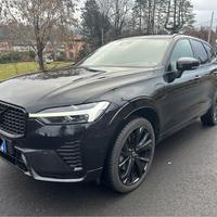 Volvo XC 60 T6 Plug-in hybrid Ultra Dark - 2025