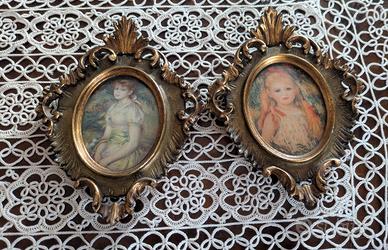 Quadretti vintage con cornice antica in legno.