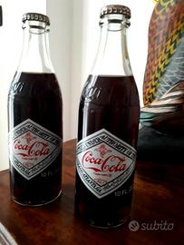 Rare bottiglie Coca Cola del 1977 per il 50-esimo 