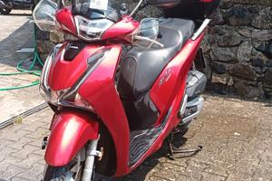SH 125 in condizioni perfette