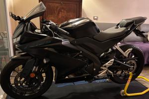 Yamaha r25 yzf