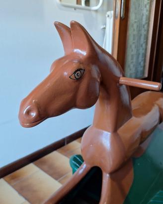 cavallo a dondolo artigianale  in legno