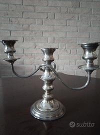Coppia di candelabri 