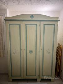 Armadio legno massello - stile sardo - artigianale