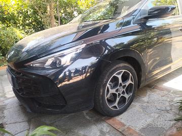 MG3 Hybrid plus