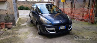 Renault Scenic Affareee