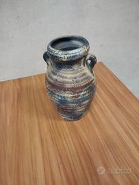 vasi in ceramics
