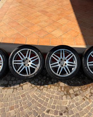 Cerchi e gomme 225 45 R17