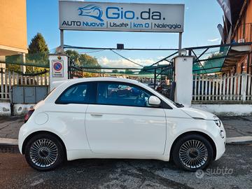 Fiat 500 500e Berlina 42 kWh La Prima