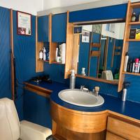 Cessione attività di barbiere parrucchiere uomo