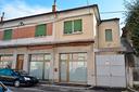 monfalcone-locale-commerciale