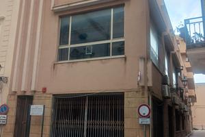 Ampio locale Via XI maggio