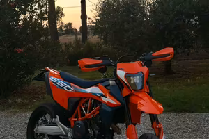 KTM 690 SMC-R