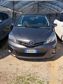 Toyota Yaris lounge