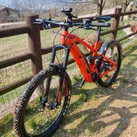 Moustache Samedi 27 Race 6 e-MTB Bosch CX