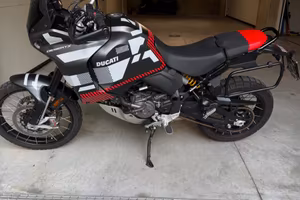 Ducati Desert X in garanzia