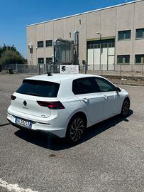 Volkswagen Golf 1.5 etsi evo Life 150cv dsg