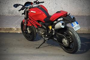 Ducati monster 796