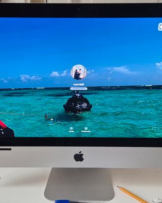 iMac 21.5