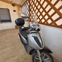 Piaggio Carnaby 300