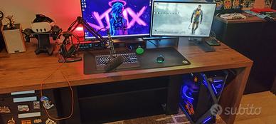 Postazione da gaming completa di tutto