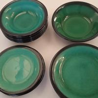 Piatti ceramica verde/nero
