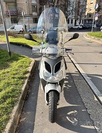 Aprilia sportcity 250