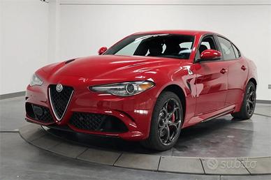 Alfa Romeo Giulia 2.9 V6 Bi-Turbo AT8 Quadrifoglio