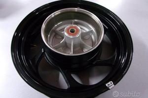 Cerchio posteriore suzuki VZ800 BOULEVARD INTRUDER
