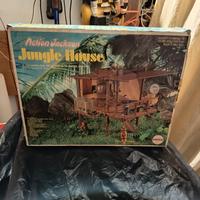 Playset jungle trehouse mego