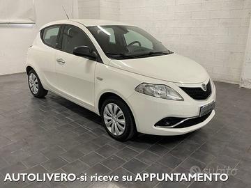 LANCIA Ypsilon 1.2 69 CV 5 porte Gold UNIPRO