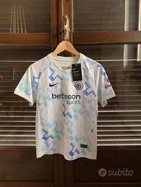 Inter 2025/26 seconda maglia Martínez