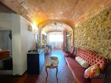 CASA INDIPENDENTE A SCANDICCI