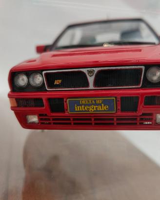 Lancia delta integrale scala 1-24 tamiya