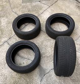 N. 4  pneumatici runflat invernali Bridgestone