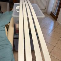 4 battiscopa bianchi