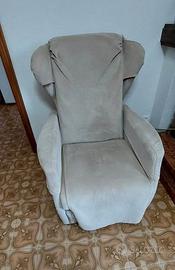 Poltrona elettrica per anziani