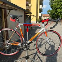 Bici da corsa Cannondale CAAD 7
