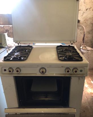 GAS E FORNO ZOPPAS E CONTENITORE BOMBOLA ANNI 50