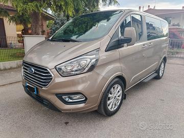Ford torneo custom 2.0 tdi 130 cv titanium
