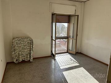 Appartamento da ristrutturare con cantina