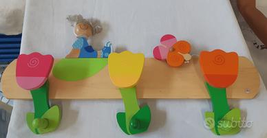 Attaccapanni in legno per bambini