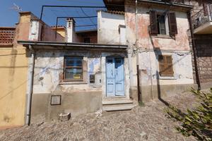 Casa antica in pietra con terrazza 5 vani mansarda