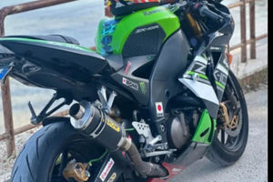Kawasaki ninja zx10r