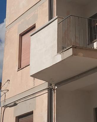 appartamento completamente da ristrutturare 