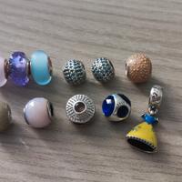 Scelta di charms, catene e bracciali Pandora 