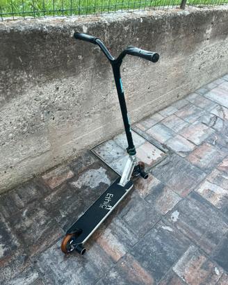 Monopattino Freestyle Stunt Scooter Ethic DTC