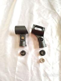 Due supporti per microfoni